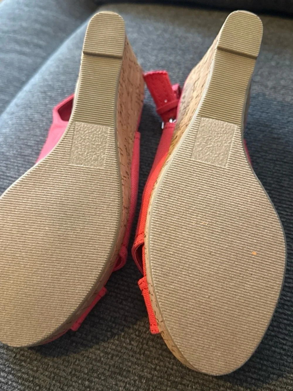 Maurices bright coral